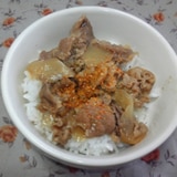味付けはめんつゆだけの超簡単な 牛丼 レシピ 作り方 By ラズベリっち 楽天レシピ 味付けはめんつゆだけの超簡単な 牛丼 レシピ 作り方 By ラズベリっち 楽天レシピ